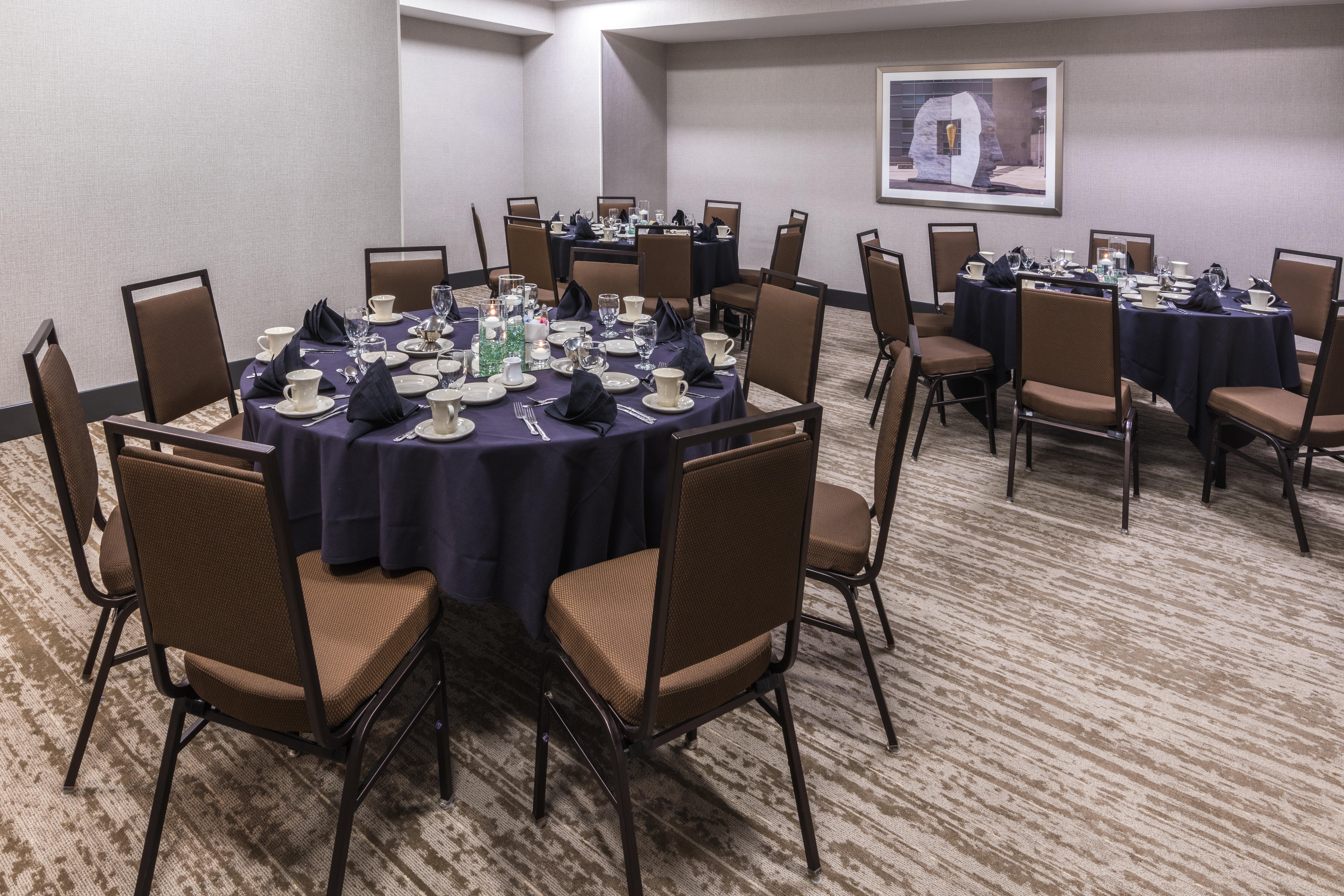 Holiday Inn Denver East By Ihg Buitenkant foto