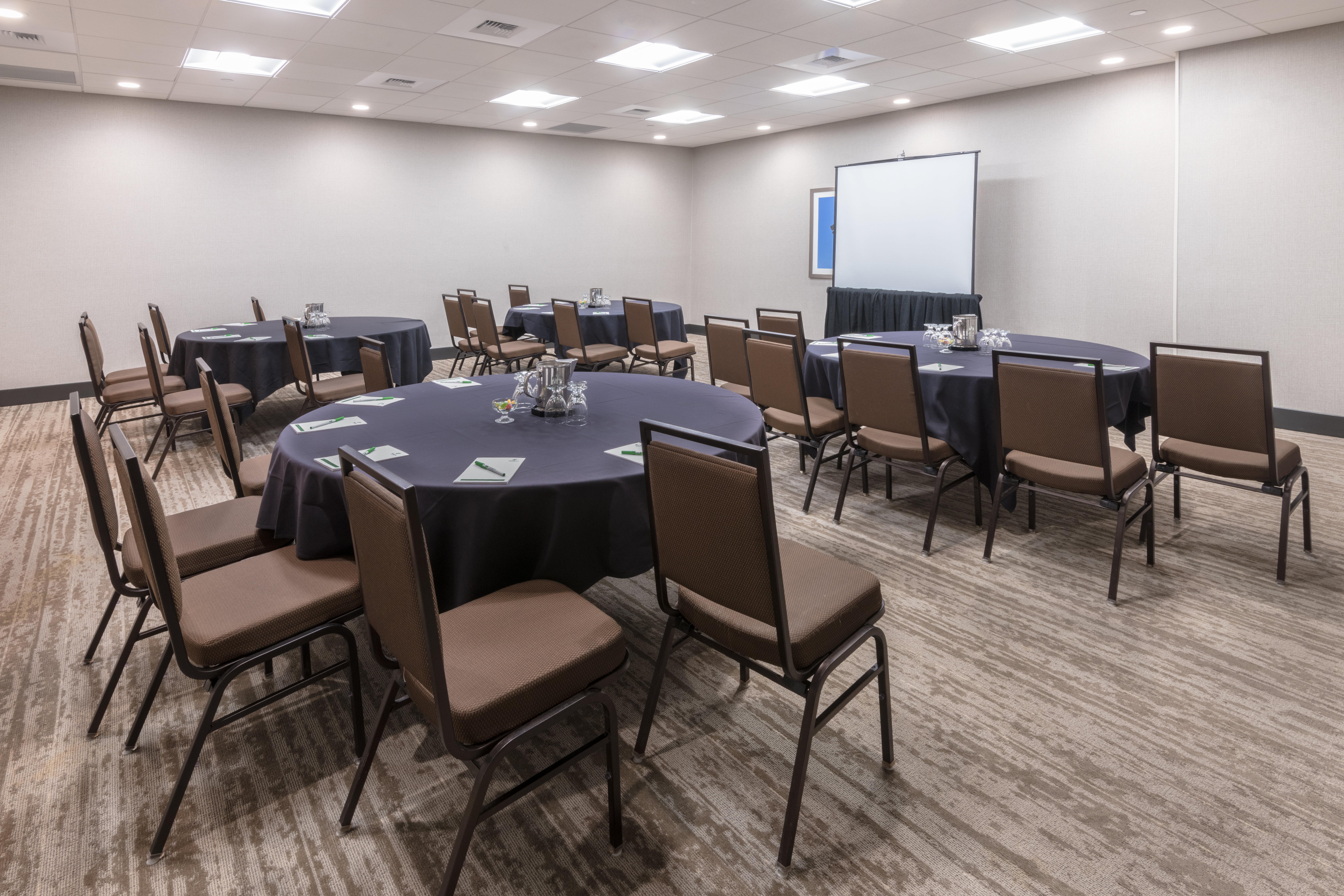 Holiday Inn Denver East By Ihg Buitenkant foto