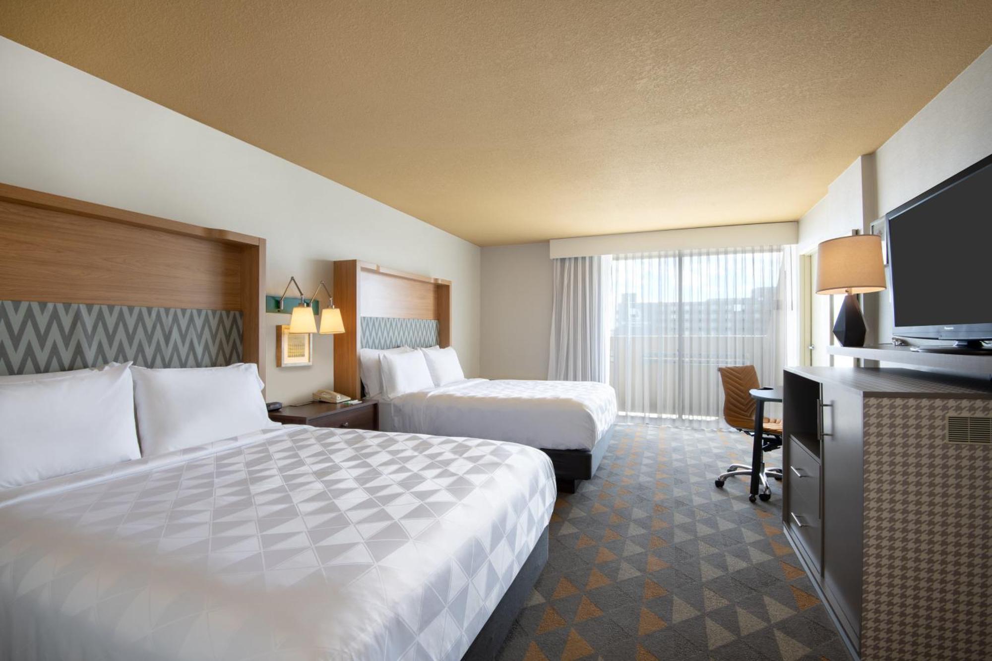 Holiday Inn Denver East By Ihg Buitenkant foto